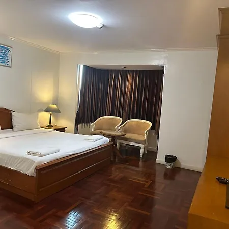 Omni Tower Cozy Apartments By Direct Rooms Bangkok Exterior photo
