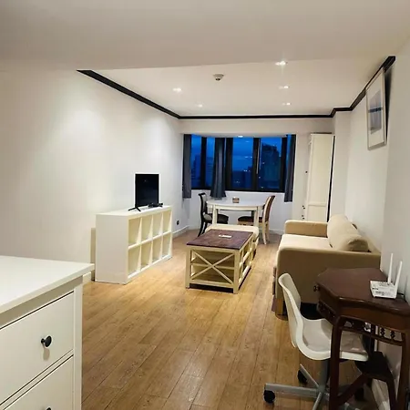 Omni Tower Cozy Apartments By Direct Rooms Bangkok Exterior photo